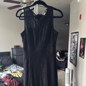 Elegant Black Lace Dress